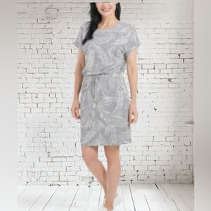 Hilary Radley Short Sleeve Palm Print Dress Gray/White | Medium (8/10) NWT